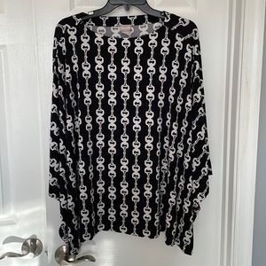 Chico's Tunic Top Boat Neck Drop Shoulder Bat wing Knit black white gray S/M